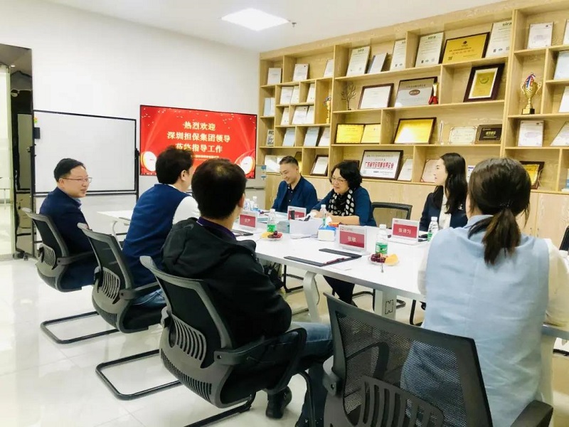 深圳擔保集團領導蒞臨指導工作，云里物里成績驕人備受肯定！
