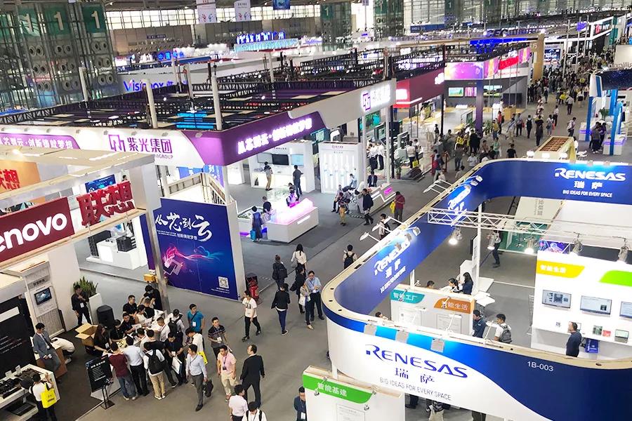 云里物里攜彩屏電子價(jià)簽亮相第七屆電子信息博覽會(huì)