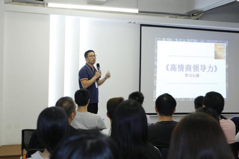 云里物里第三季度總結會議暨“全員學習季活動”成果演講圓滿結束!