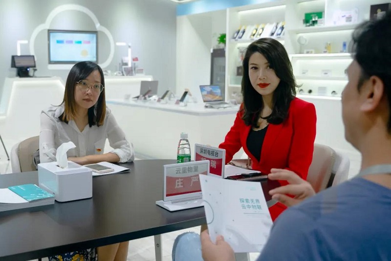 深圳廣電《1919創財經》走進云里物里:以“萬物互聯”打造全場景數字化智慧生態鏈