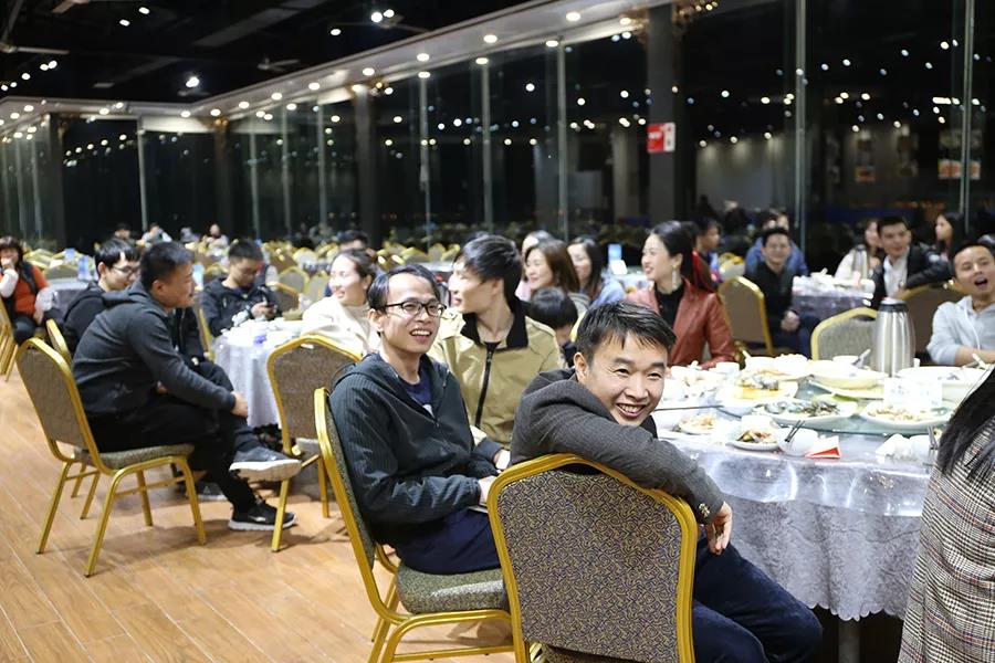 云里物里2019年年會盛典圓滿結束!